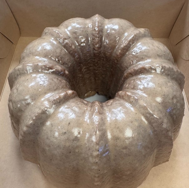Glad Alice Papa Bundt Cake
